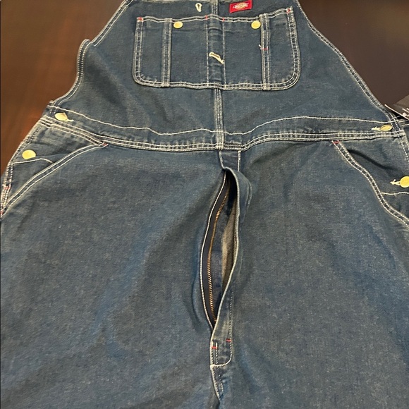 Dickies Men’s Indigo Denim Bib Denim  Overalls 42x34 NEW - Picture 10 of 13